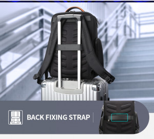 Мужской рюкзак Bopai 61-86611 легко крепится на чемодан
