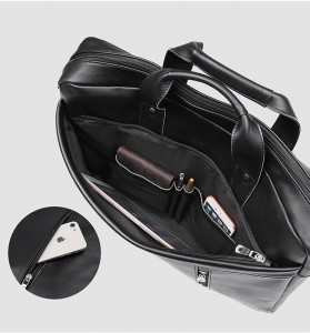 Кожаная сумка для ноутбука 17.3 J.M.D. 7386A черная, заполненное вещами основное отделение, карман для телефона