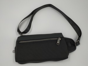нагрудная сумка с ремнем отстегивается от рюкзака BOPAI 61-14311 черный 