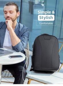 Рюкзак для ноутбука 15,6 Mark Ryden MR9508 черный в интерьере