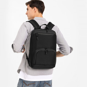 Рюкзак для ноутбука 15,6 Ozuko 9474 черный на модели