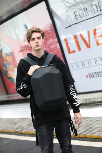 Модный рюкзак для подростков OZUKO 9205 черный на подростке