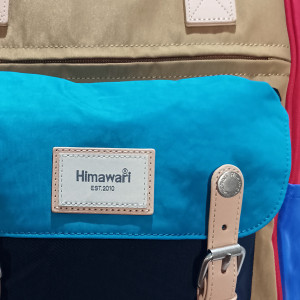 Рюкзак Himawari 9018-02 бежево-красный с синим и голубым фото кармана крупным планом