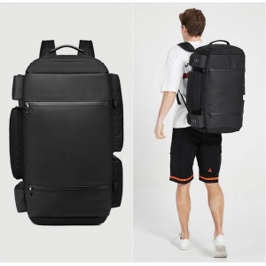 Большая спортивная сумка-рюкзак OZUKO 9326 на модели