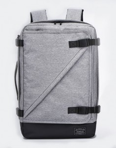 Рюкзак для ноутбука 17" USB TUGUAN CF1808 серый вид спереди
