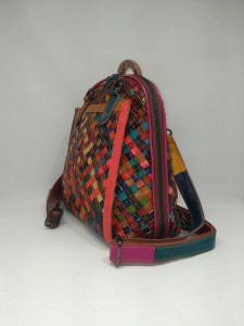фото сбоку рюкзак ручной работы Yi Tian F175 многоцветный