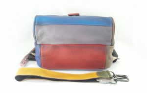 Рюкзак ручной работы Yi Tian 527b разноцветный фото дна рюкзака