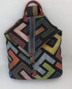 кожаный рюкзак ручной работы Yi Tian 8007 вид спереди