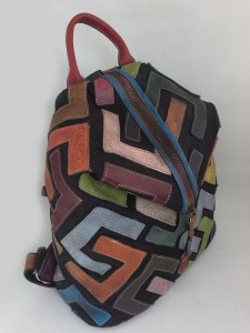 кожаный рюкзак ручной работы Yi Tian 8007 фото слева
