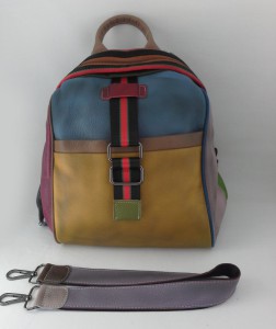 фото2 спереди Рюкзак ручной работы Yi Tian 527a разноцветный