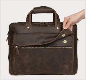 Мужская сумка для ноутбука 15.6 J.M.D. 7388R коричневая, карман спереди закрывается на магнитные кнопки