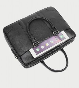 Кожаная мужская сумка J.M.D. черная 7400A, карман для планшета 9,7 дюймов (закрывается на магнитную кнопку)