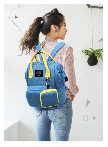 Рюкзак для мам LIVING TRAVELING SHARE CX9394 голубой фото на модели