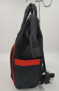 Сумка рюкзак для мамы m259 черно-красная фото сбоку