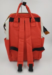 Рюкзак LIVING TRAVELING SHARE 008 красно-белый спинка рюкзака
